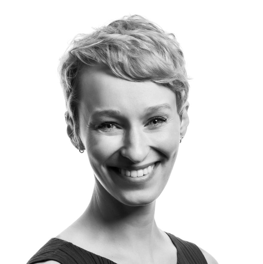 Lily-Kern-2 image Lily Kern smiling